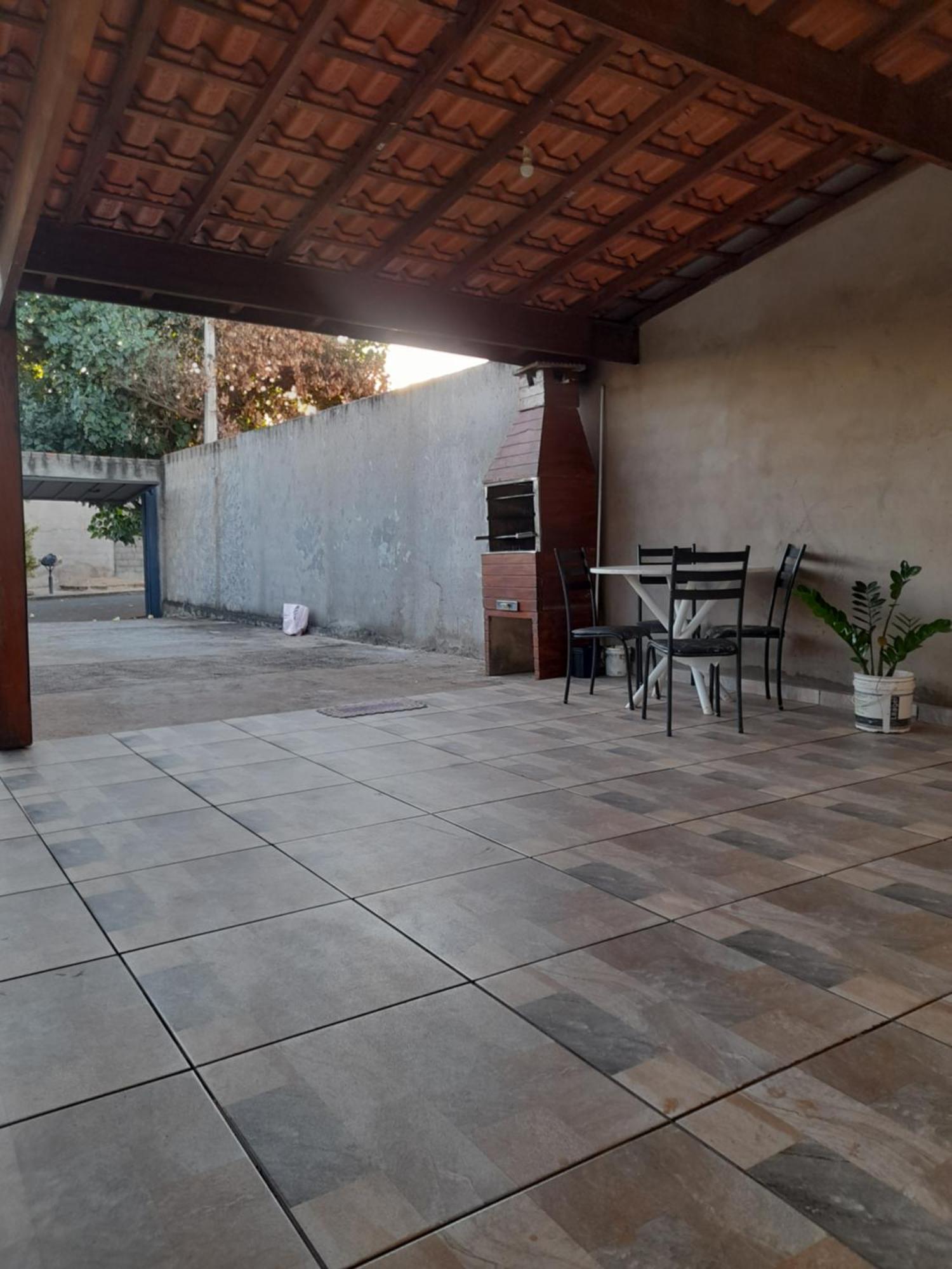 Casa Tropical * Pirassununga